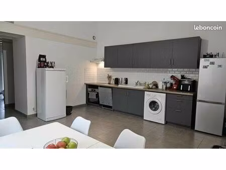 appartement 1 chambre + cour