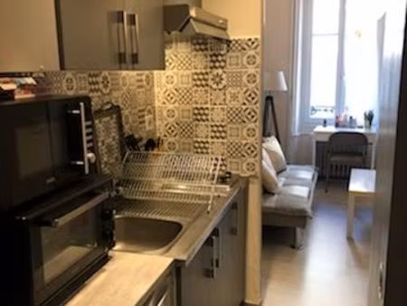 f2 etudiant / carnot / charges chauffage compris