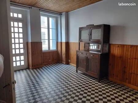 a louer appartement t3 de 98m2