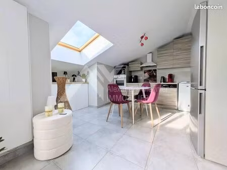 appartement 3 pièces 64 m²