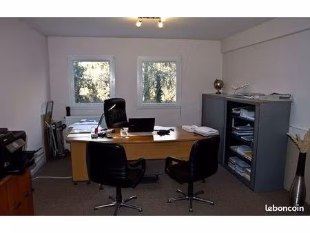 a louer très beau bureau 23 m2