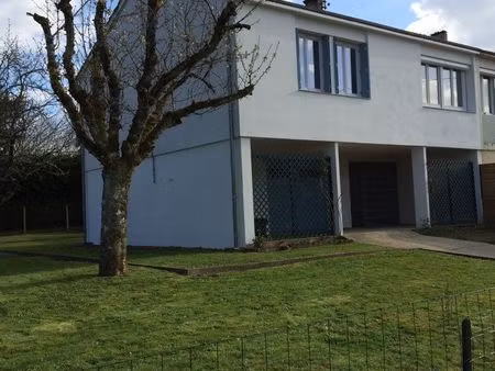 maison à louer le bugue proche tous commerces