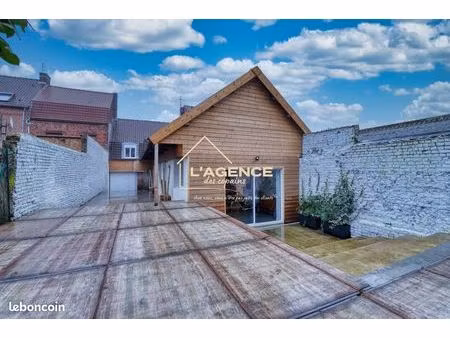 maison 7 pièces 150 m²