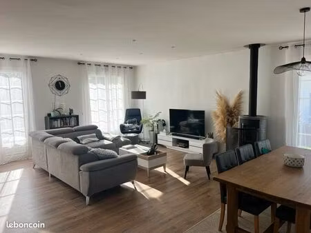 maison familiale rénovée – 106 m² + grand garage – proche lac des carolins