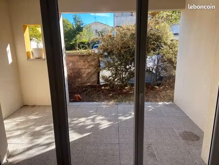vente appartement trois pièces + terrasse et jardinet à castanet-tolosan (31320)