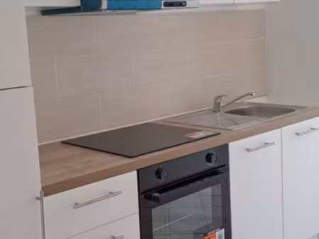 particulier loue t3/t4