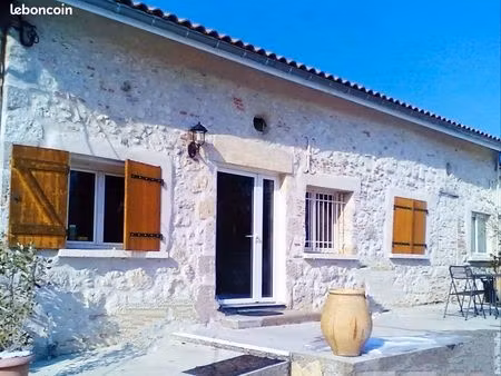 grand loft 92 m2  eau  edf  chauff. :