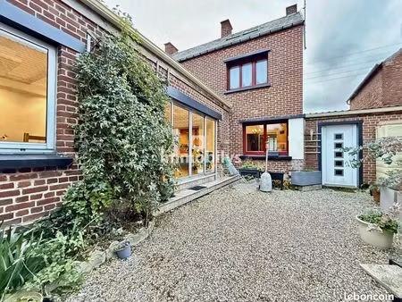 maison 7 pièces 201 m²