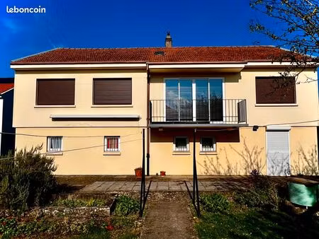 vente maison familiale sur sous sol complet