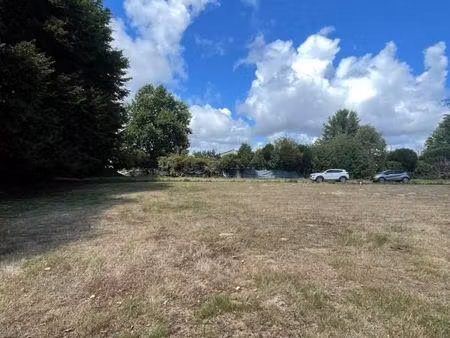 terrain 853 m² bussac foret