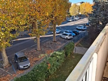 t4 bourg les valence proche valence centre