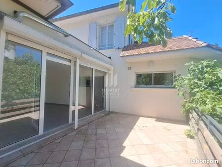 appartement 4 pièces 105 m²