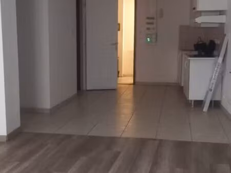 appartement t3 duplex 70m² - 2 chambres - joeuf