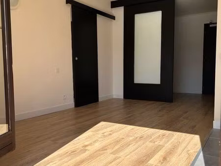 charmant t2 rénové à neuf