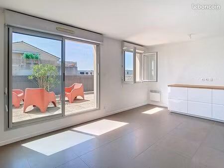 t2 50m2 + terrasse 25m2 quartier croix daurade