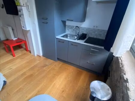 meublé 1 pièce 23 m²