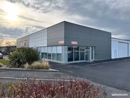 location bureaux 160 m²