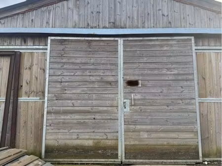 local d’activité - 110m2 - stockage - entrepôt - proche porte verte