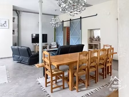 maison 4 pièces 147 m²