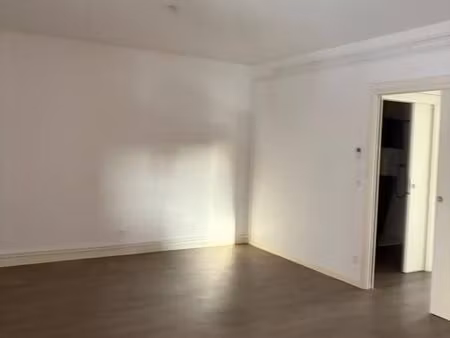 appartement 3 pièces 58 m²