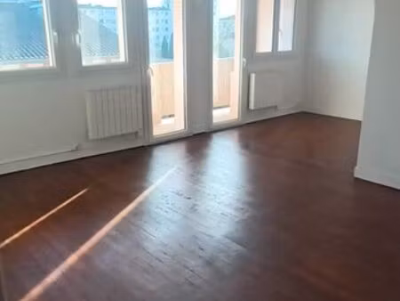 appt t4. 74m avec balcon 4/4dernier etage