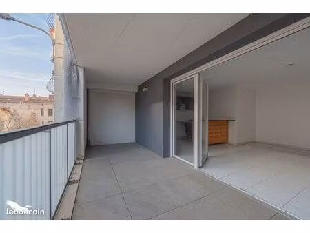 appartement 3 pièces 59 m²