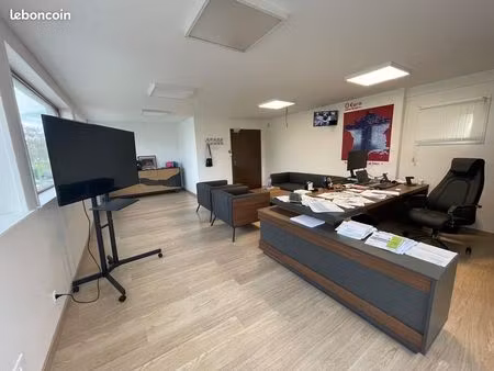 bureaux  entrepôt 1880 m² saint-memmie