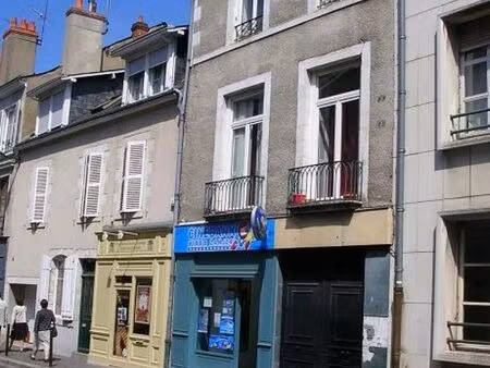 local commercial 24 m² orléans