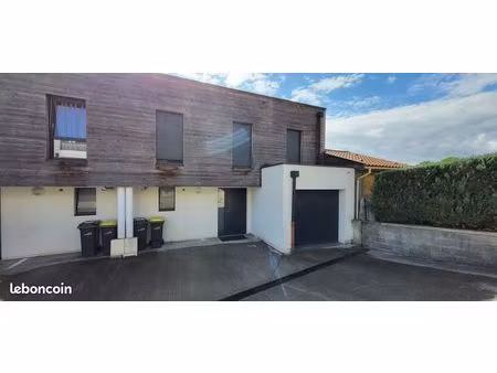 grande maison 133 m² avec terrasse  jardin et garage