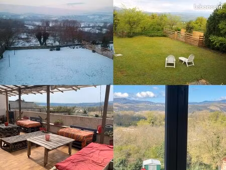 maison semi-mitoyenne de caractère avec vue exceptionnelle sur le pilat