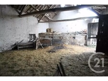 maison 1 pièce 259 m²