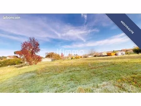 terrain 2500 m² rion des landes