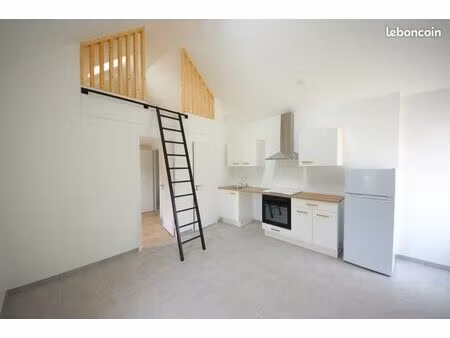 appartement t2-3 de 40m² avec terrasse et parking