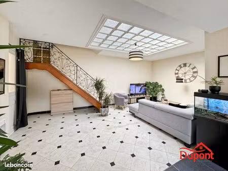 immeuble 201 m² rieux-en-cambrésis