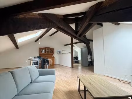 appartement 3 pièces 63 m²