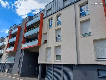 appartement 3 pièces 64 m²