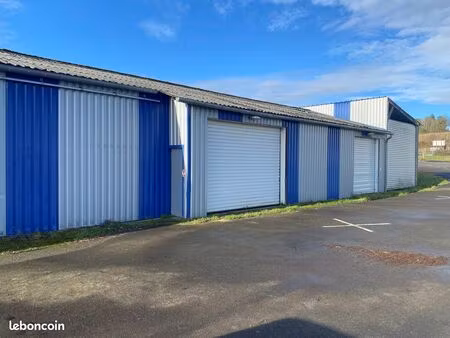 entrepôt & bureaux - 850 m² - axe sourdeval / ger