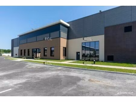 local d'activité 6 088 m²