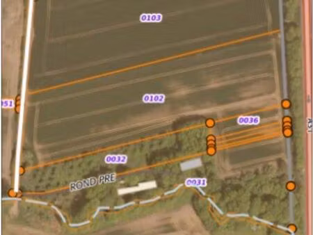 vend ferme avec maison hangar + 4 hectares de terrain