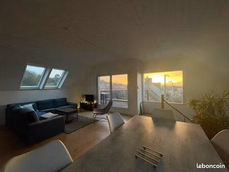 location maison face à la mer