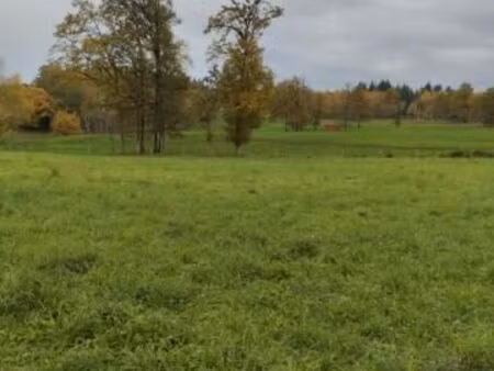 terrain constructible de 1001 m²