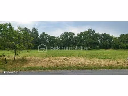 terrain 1 927 m² lisle