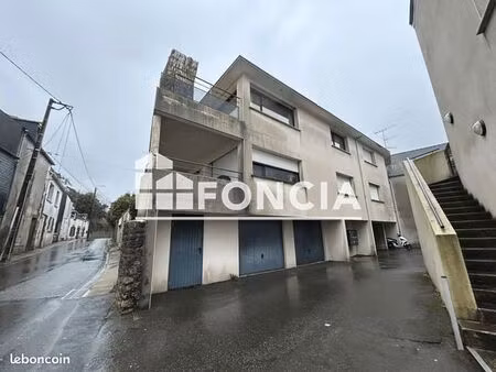 studio 1 pièce 30 m²