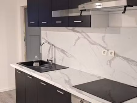 f4 150m2 centre ville sarralbe