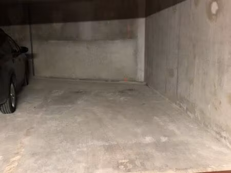 fontenay aux roses : parking proche rer b « robinson »