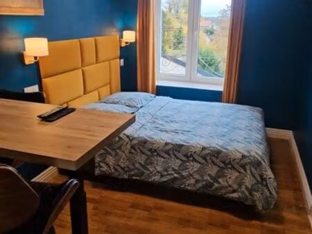 location studio meuble tout equipe