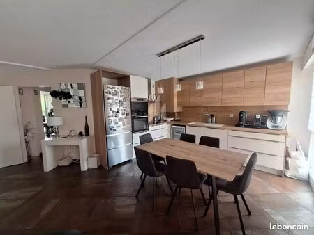 appartement 4 pièces 84 m²