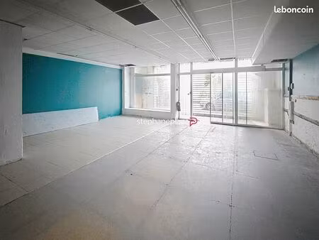 appartement 1 pièce 381 m²