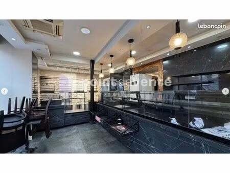 local commercial 140 m²