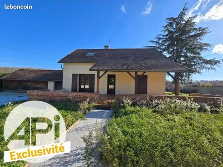 maison 5 pièces 136 m²